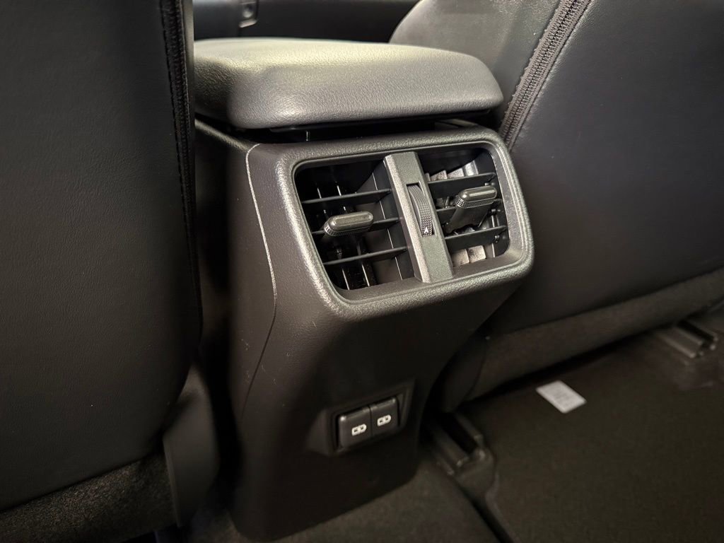 Certified 2024 Lexus UX 250h FWD image 20