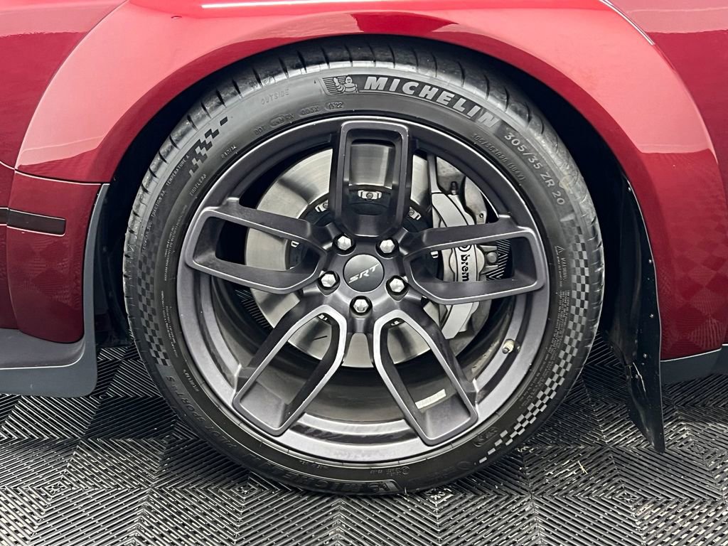Used 2019 Dodge Challenger SRT Hellcat w/ Widebody Package RWD image 11
