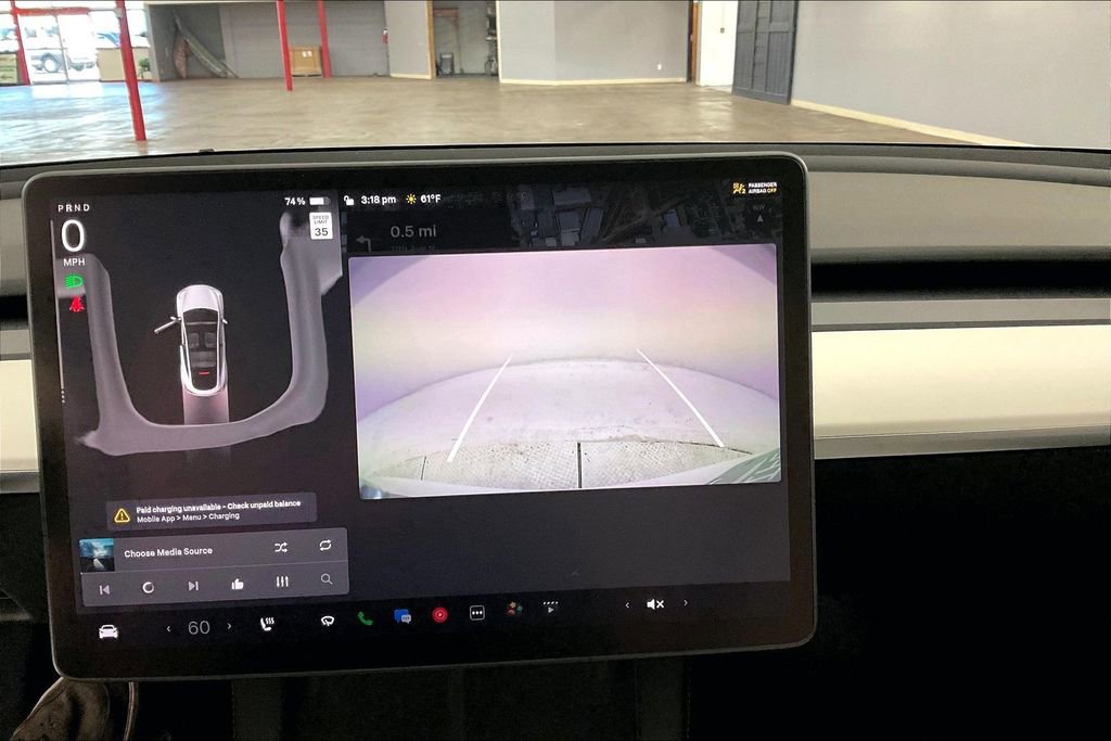 Used 2022 Tesla Model Y Long Range image 14