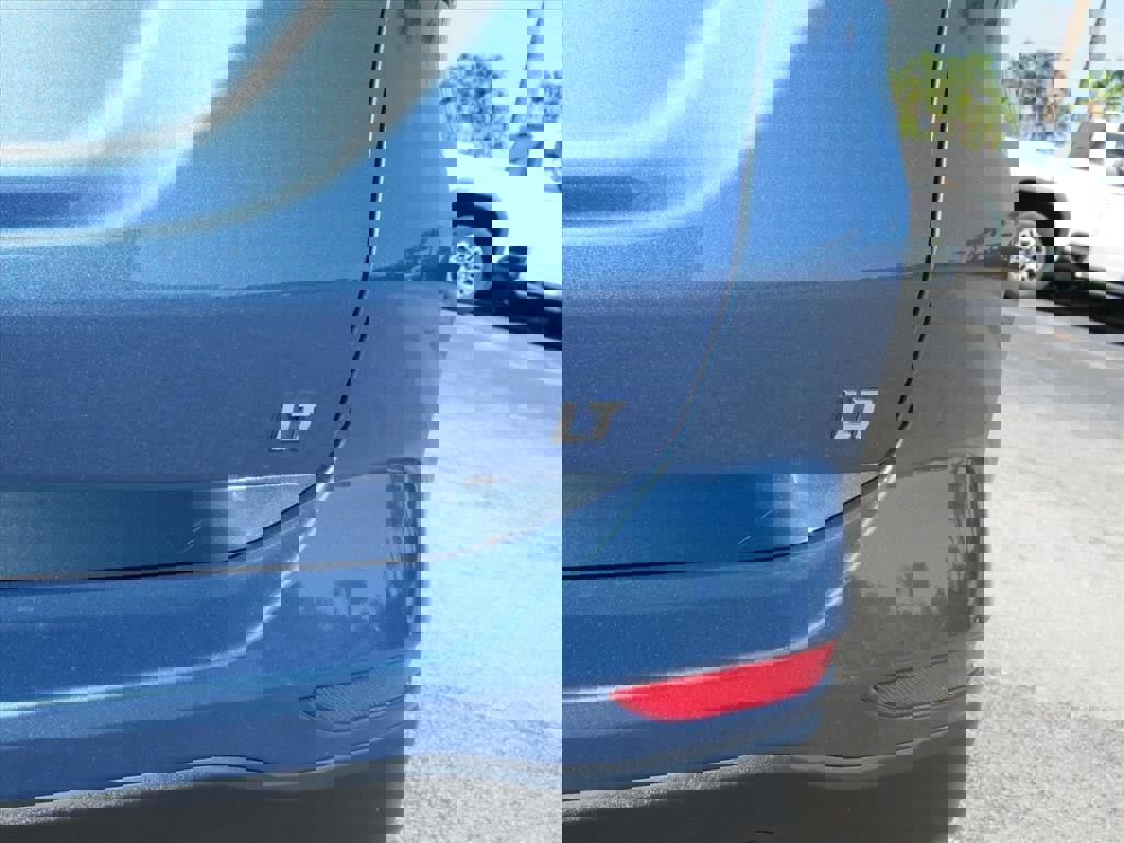 Used 2024 Chevrolet Equinox LT image 9