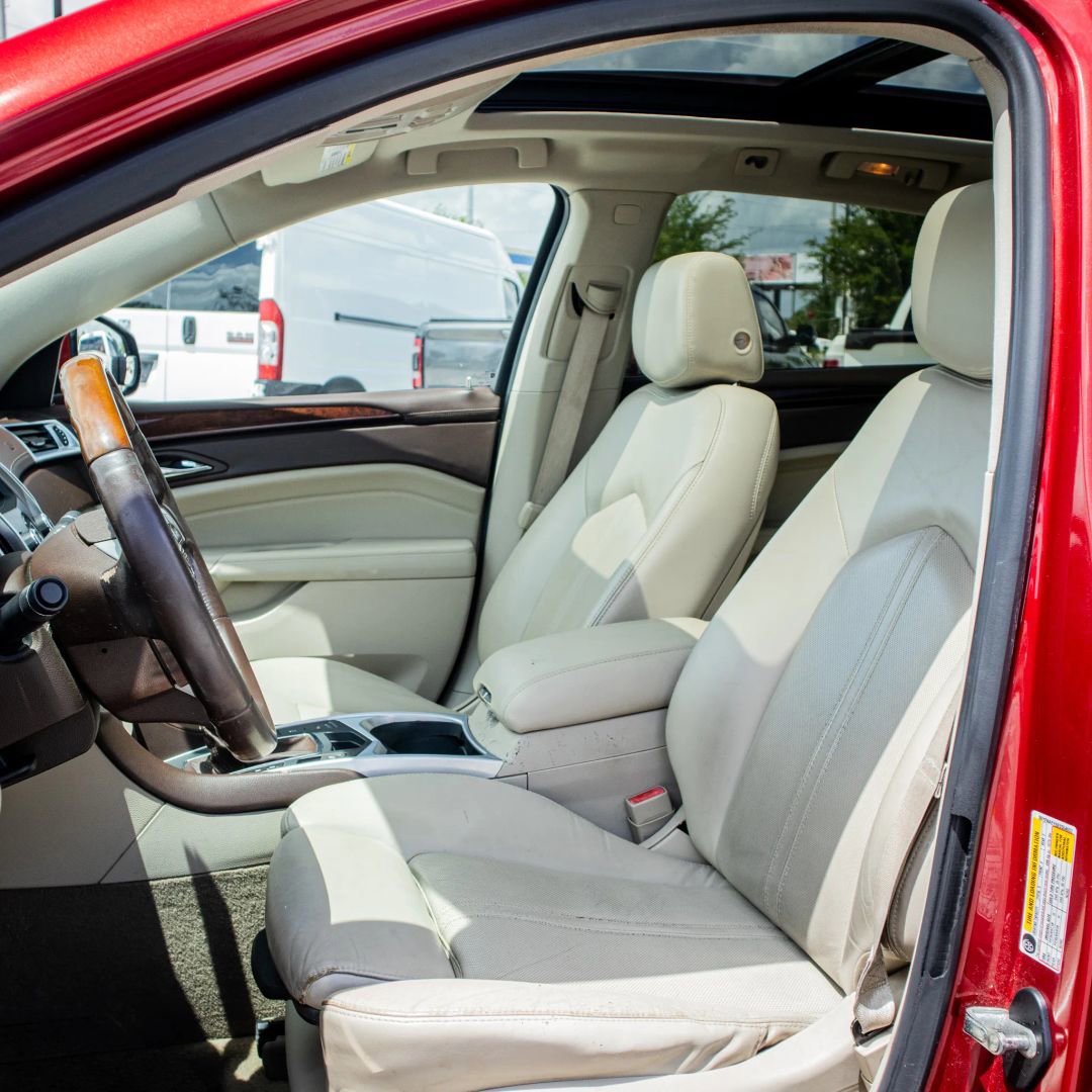 Used 2011 Cadillac SRX Luxury FWD image 22