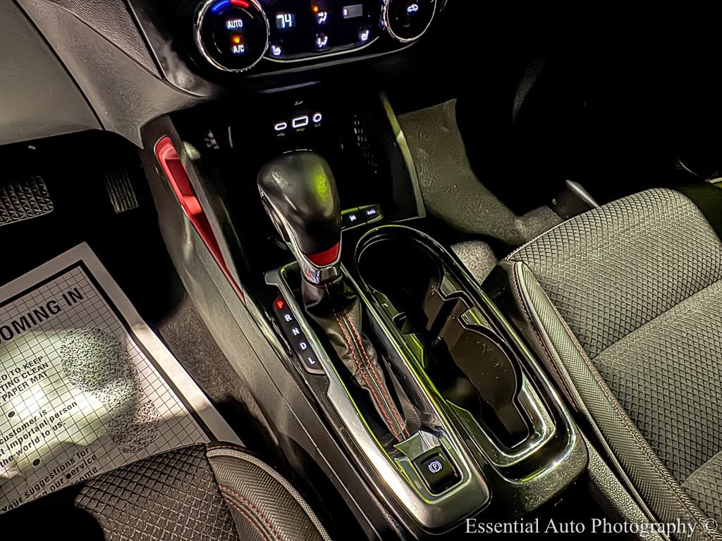 Used 2022 Chevrolet TrailBlazer RS w/ Technology Package image 22