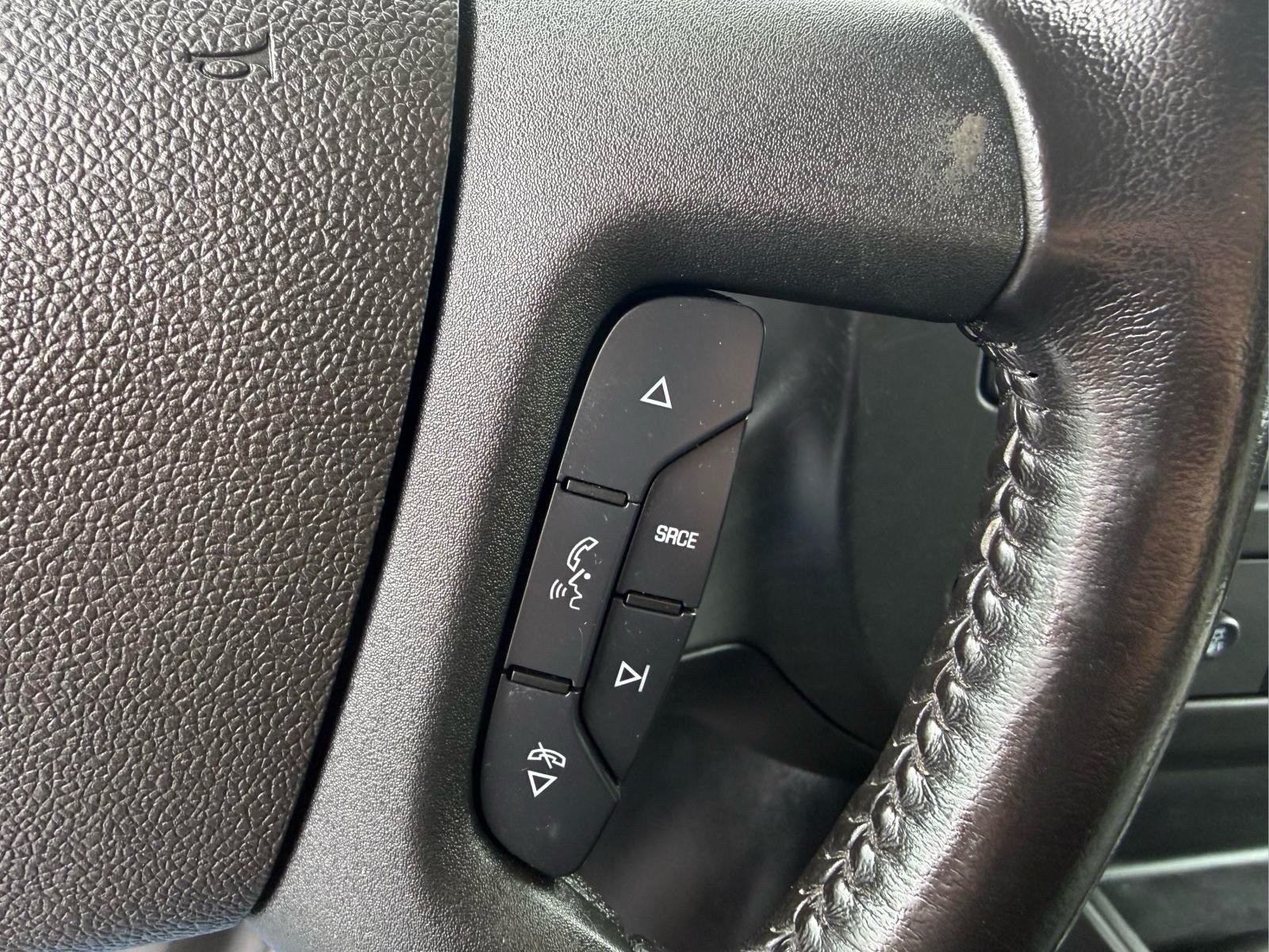 Used 2021 Chevrolet Express 3500 w/ Driver Convenience Package RWD image 35