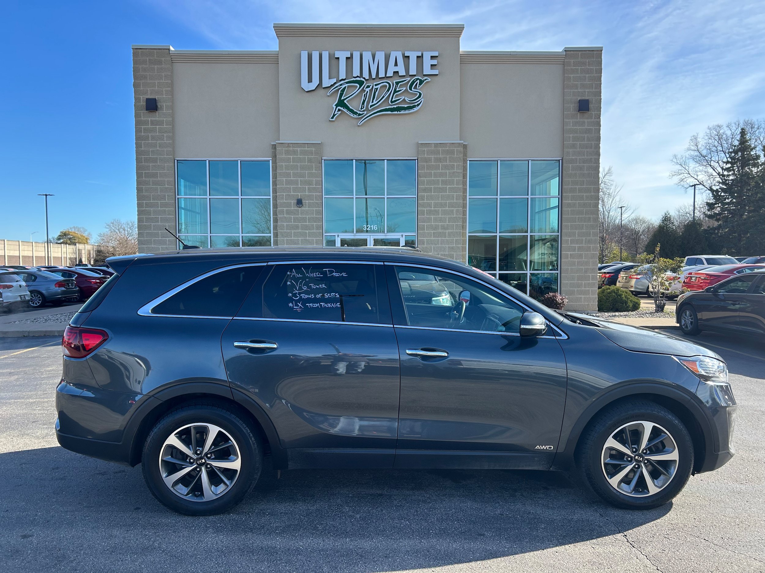 Used 2020 Kia Sorento AWD V6 image 1