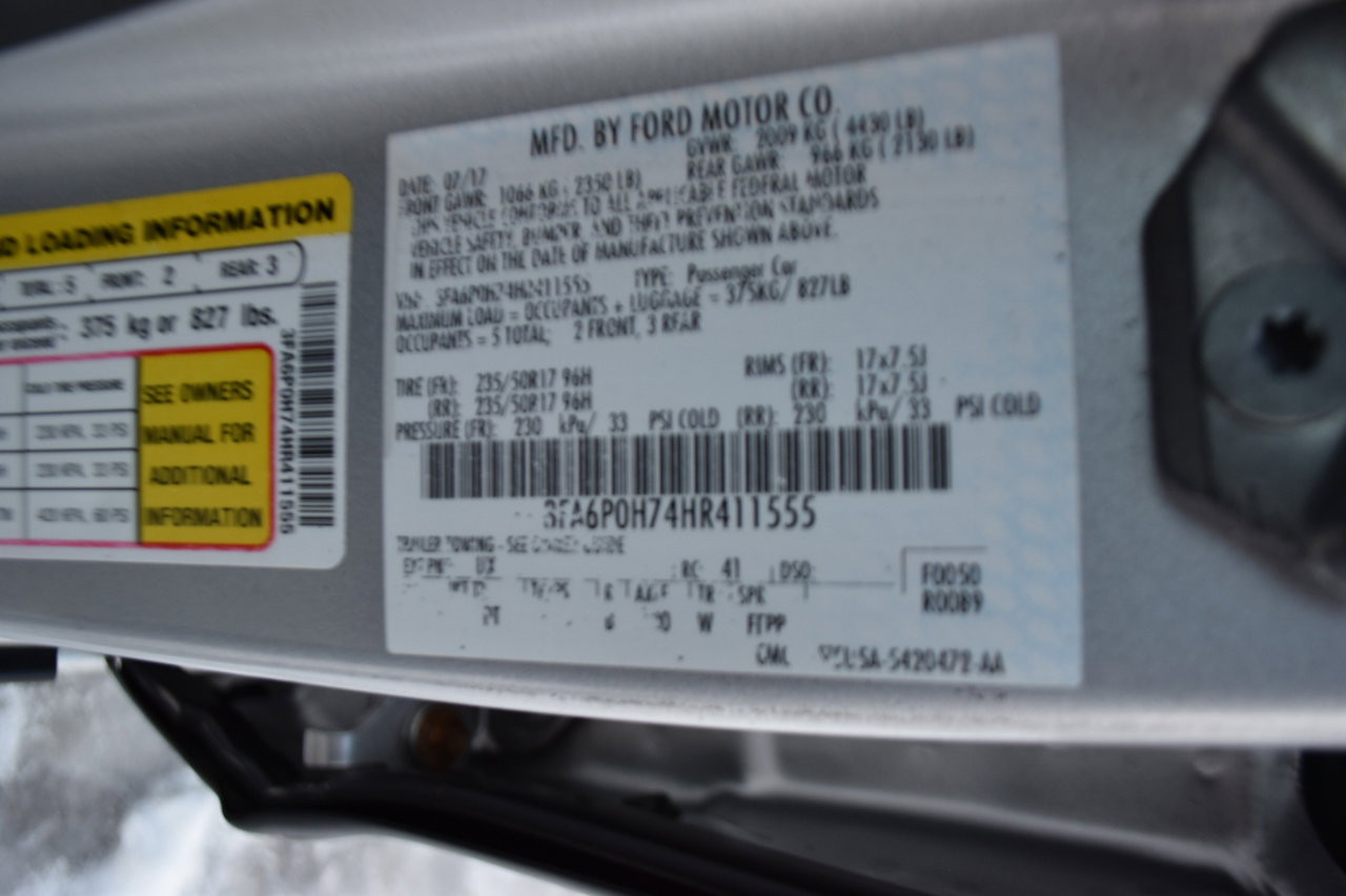 Used 2017 Ford Fusion SE image 30