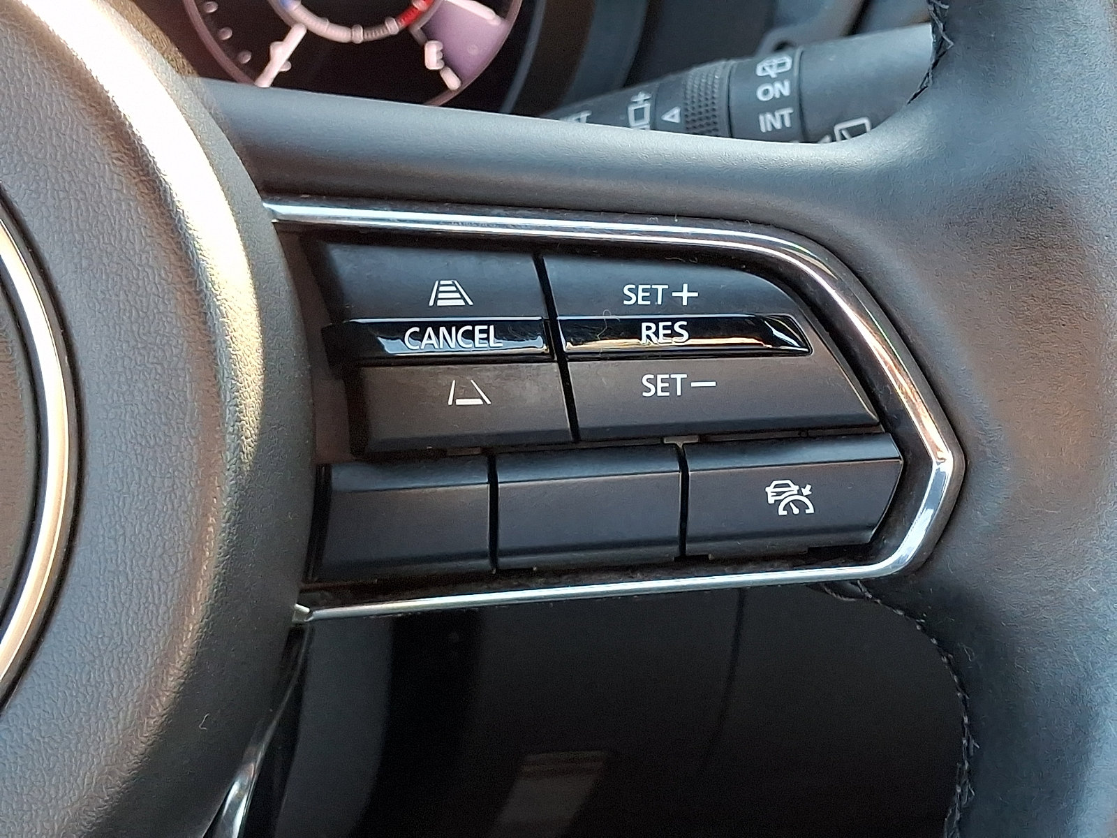 Certified 2024 MAZDA CX-90 Plug-In Hybrid w/ Premium Plus AWD/4WD image 26