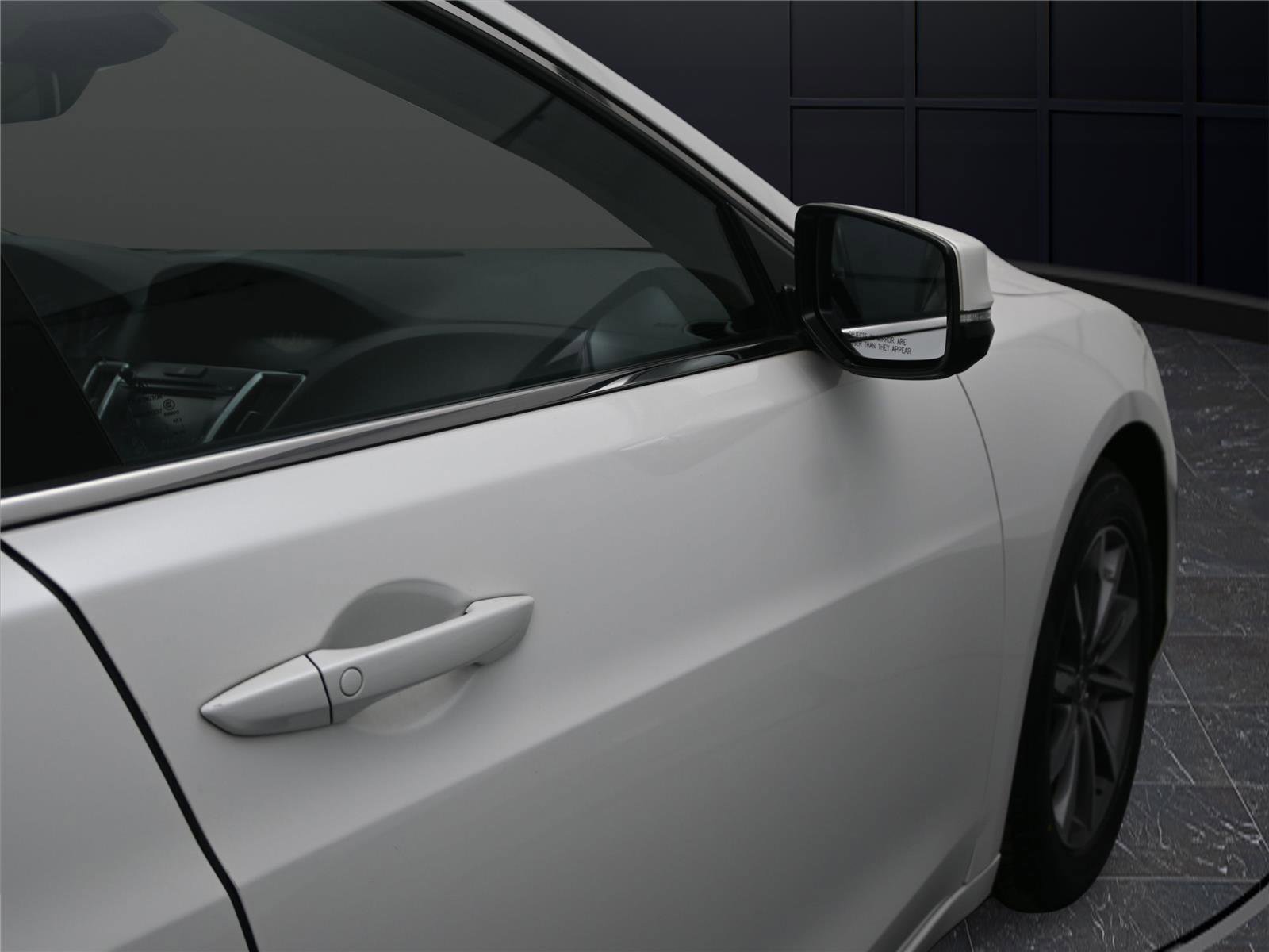 Used 2019 Acura TLX FWD image 16