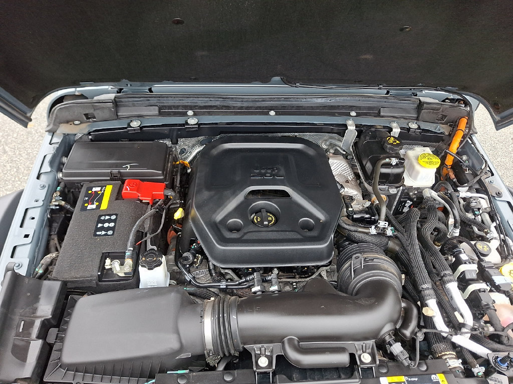 Used 2024 Jeep Wrangler Unlimited AWD/4WD image 26