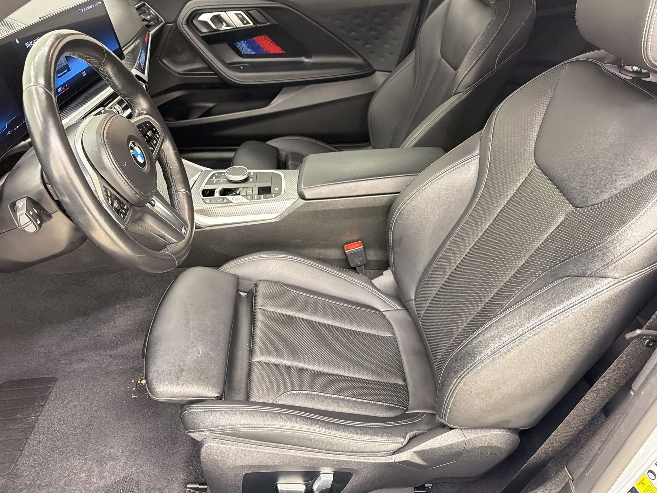 Used 2023 BMW 230i Coupe w/ M Sport Package RWD image 5