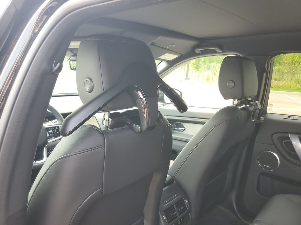New 2026 Land Rover Discovery Sport Landmark AWD/4WD image 29