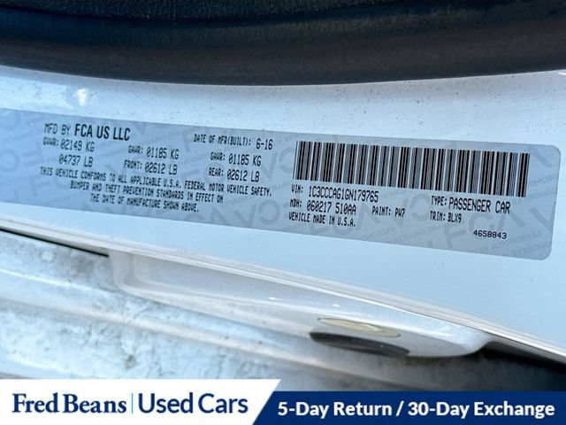 Used 2016 Chrysler 200 Limited FWD image 29