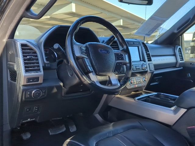 Used 2020 Ford F350 Platinum w/ Tremor Off-Road Package AWD/4WD image 4