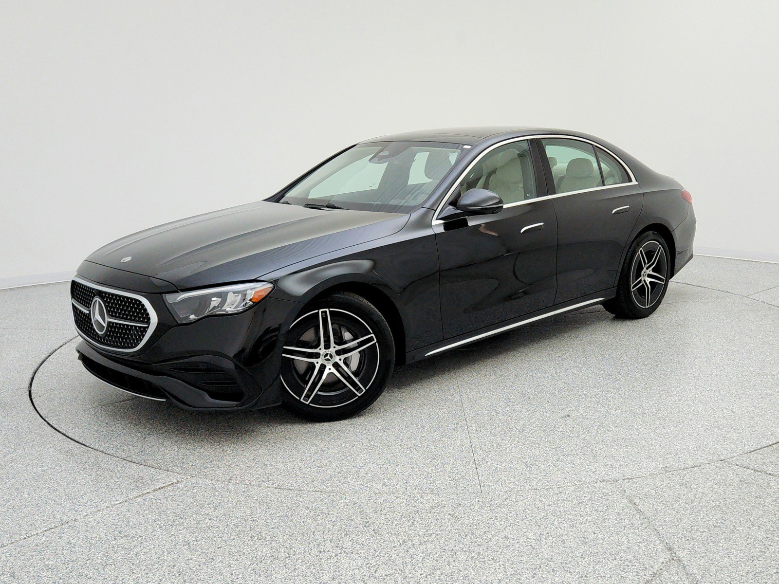 Used 2026 Mercedes-Benz E 350 4MATIC Sedan image 1