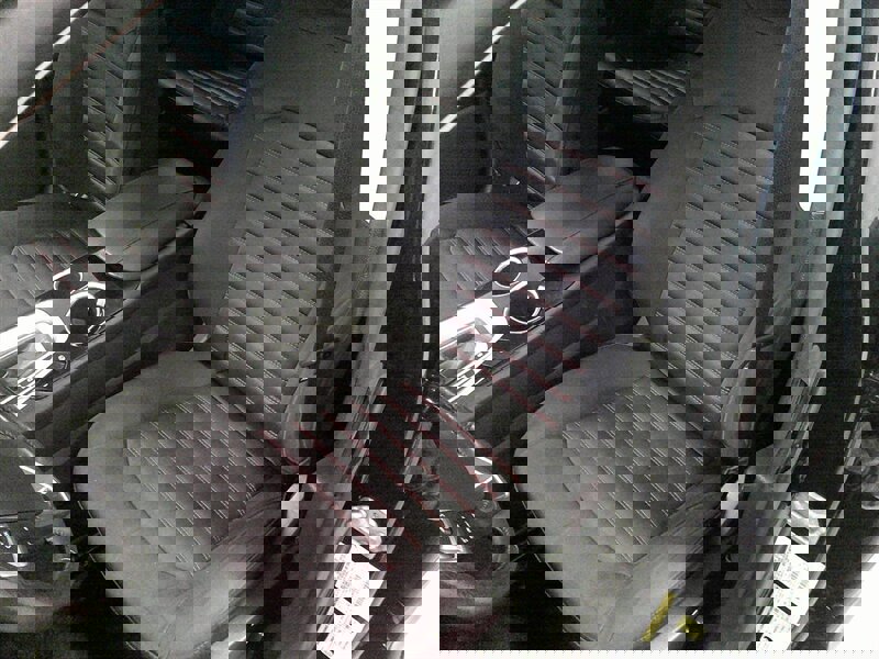 Used 2014 Ford Fusion SE w/ Equipment Group 201A image 23