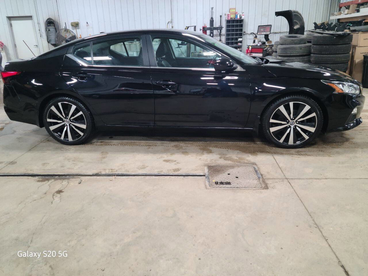 Used 2020 Nissan Altima 2.5 SR image 9