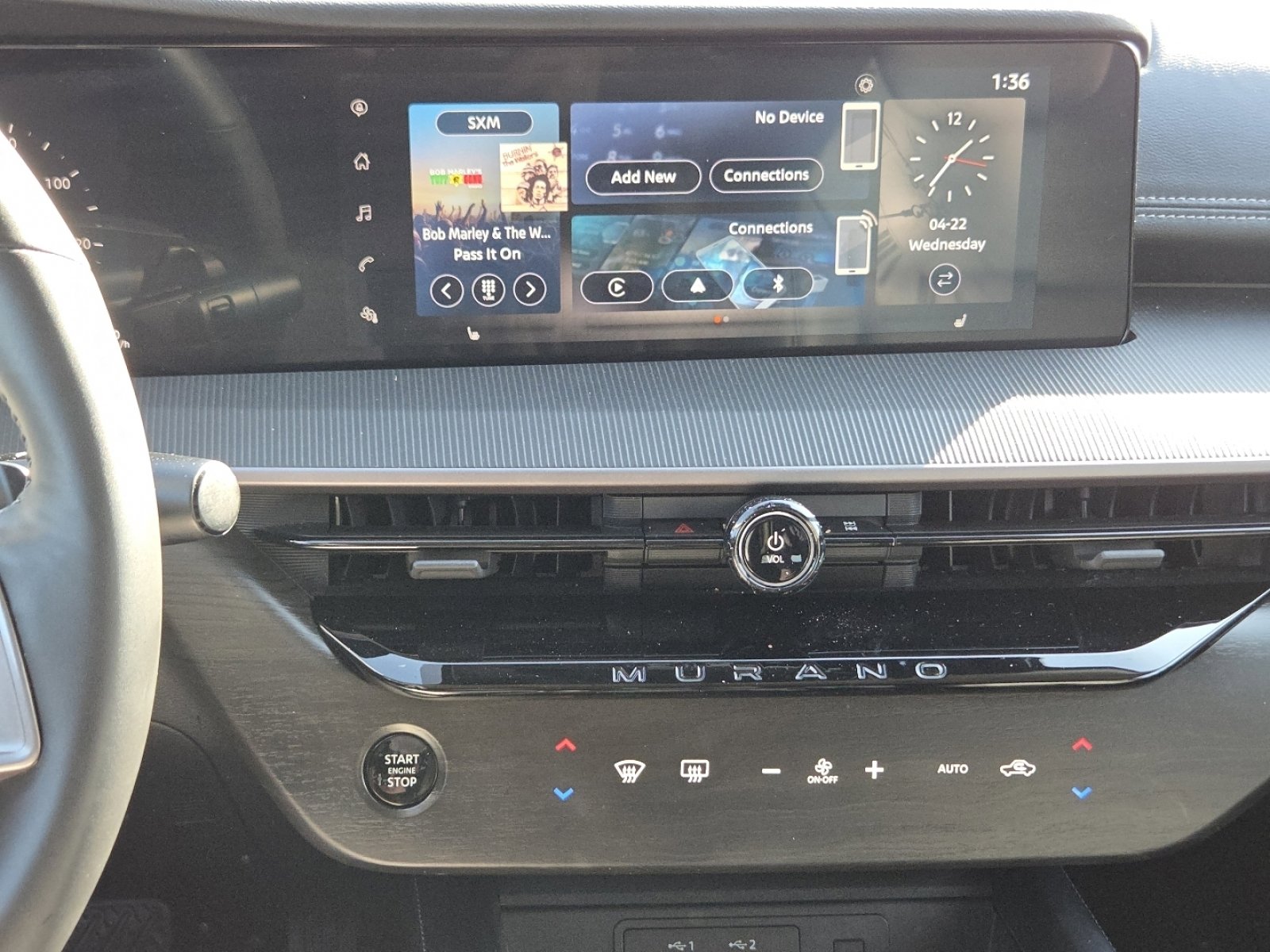 Used 2025 Nissan Murano SV FWD image 32