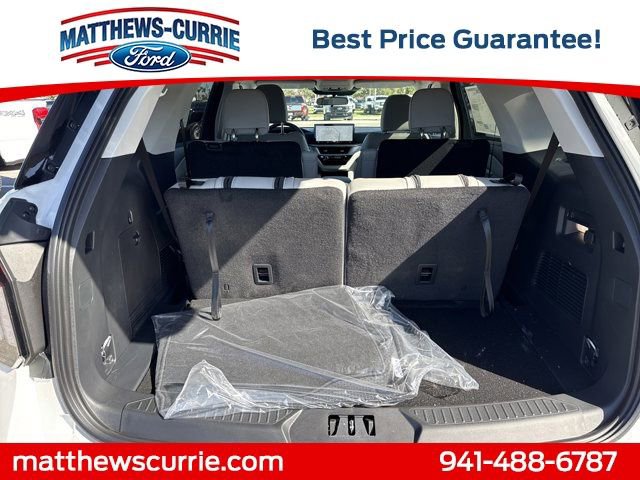 New 2026 Ford Explorer Active image 14