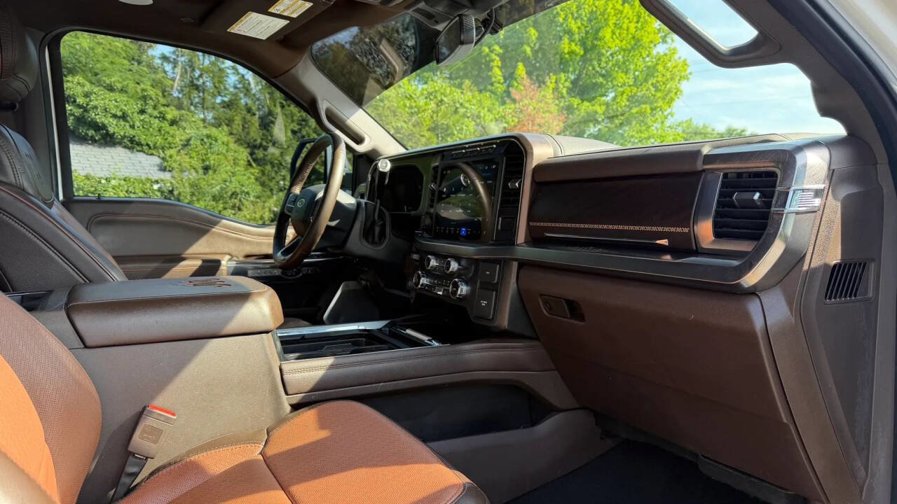 Used 2024 Ford F250 King Ranch AWD/4WD image 28