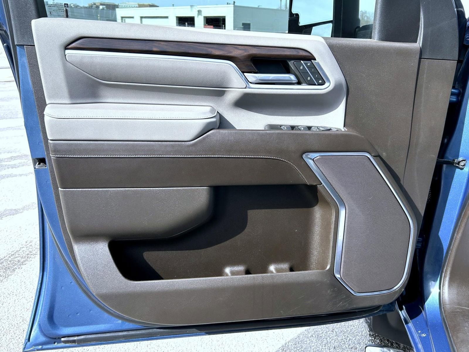 Certified 2024 GMC Sierra 2500 SLT image 9