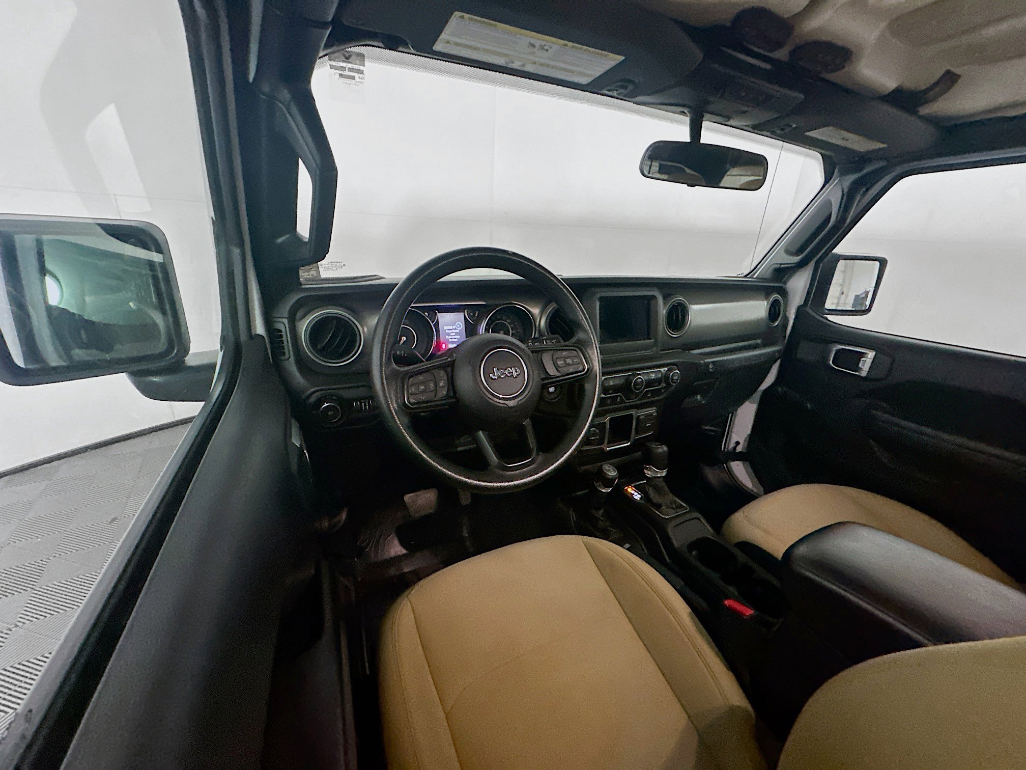 Used 2022 Jeep Wrangler Unlimited Sport image 18