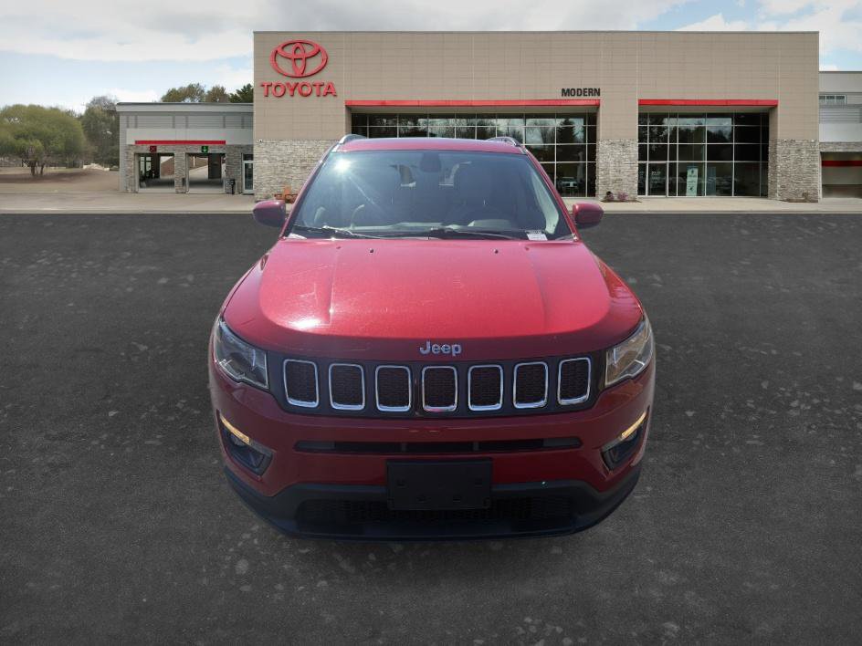 Used 2019 Jeep Compass Latitude w/ Popular Equipment Group image 2