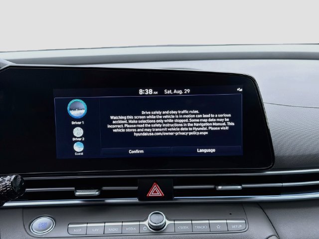 Used 2024 Hyundai Elantra SEL FWD image 14
