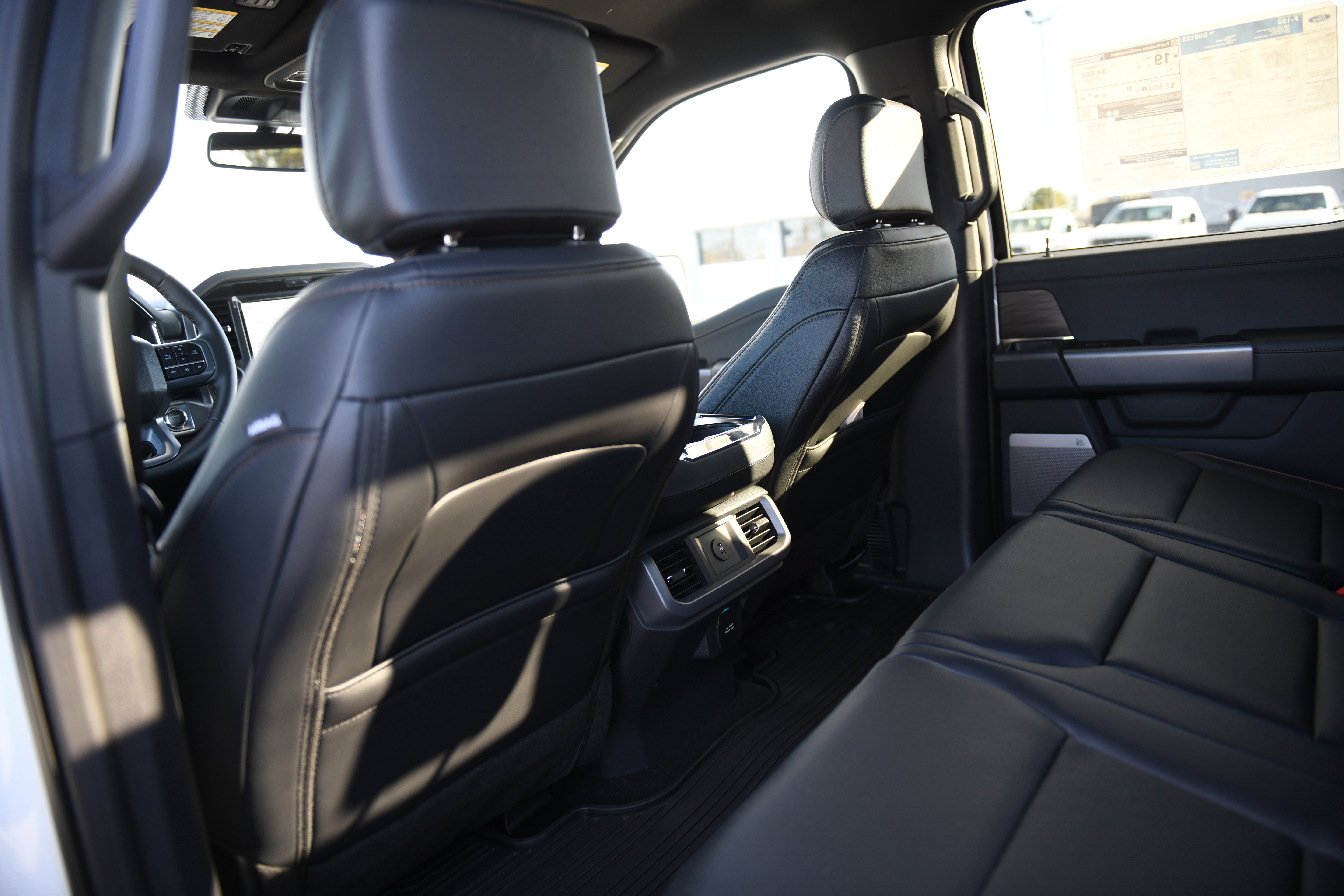 New 2026 Ford F150 Lariat w/ Equipment Group 501A Mid image 15