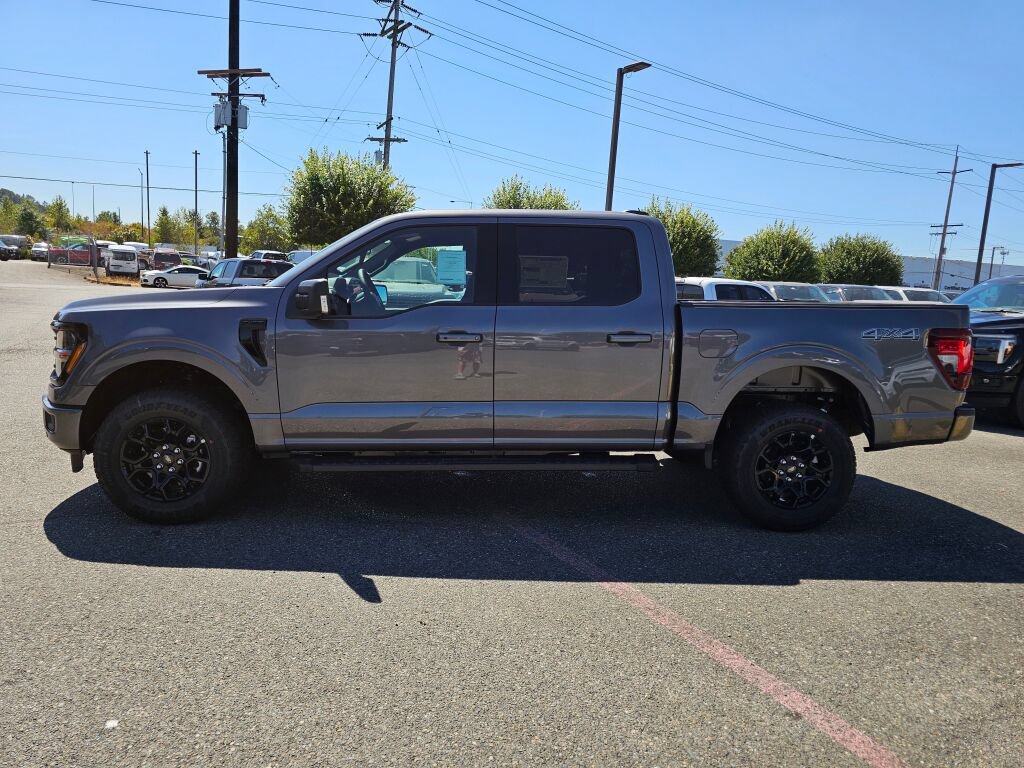 New 2026 Ford F150 XLT w/ Equipment Group 302A MID AWD/4WD image 8