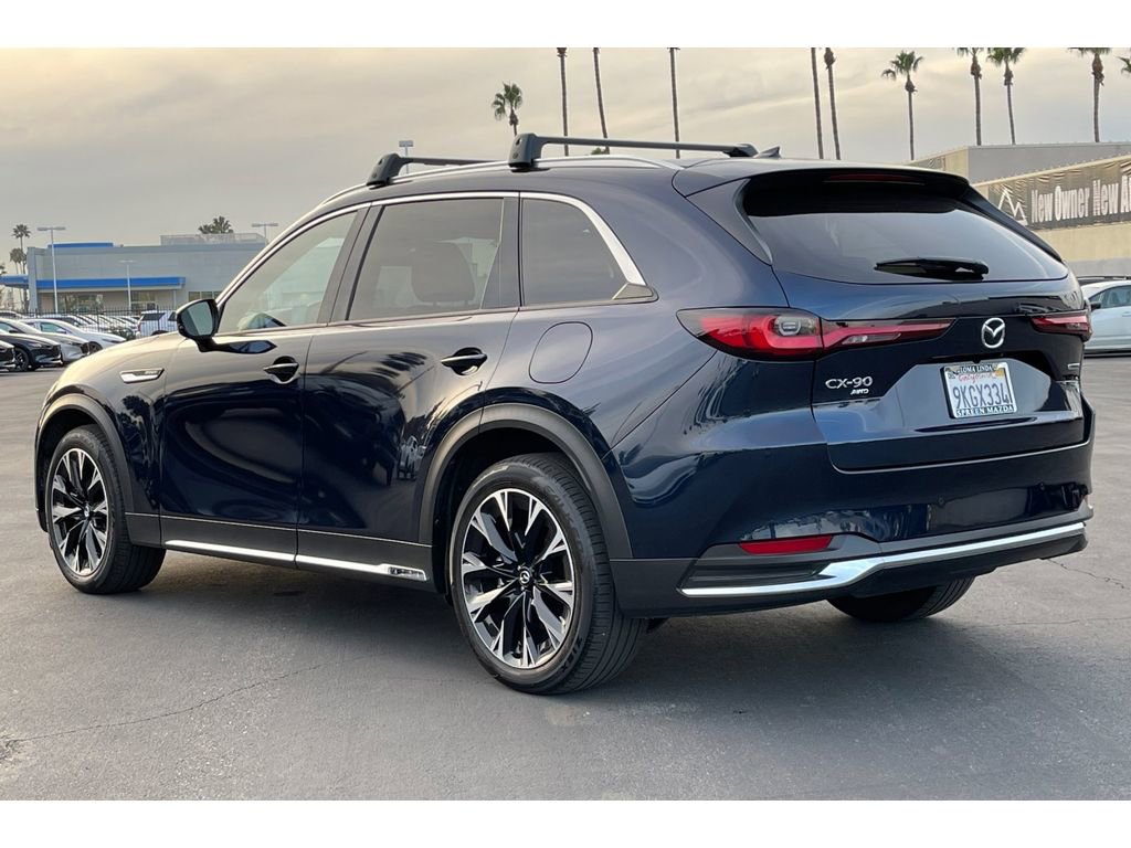 Certified 2024 MAZDA CX-90 Plug-In Hybrid w/ Premium Pkg image 4