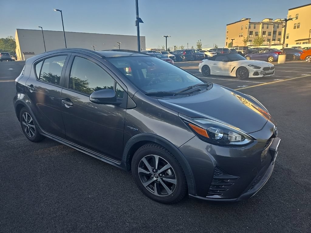 Used 2018 Toyota Prius C Two w/ Carpet Mat Package FWD image 3