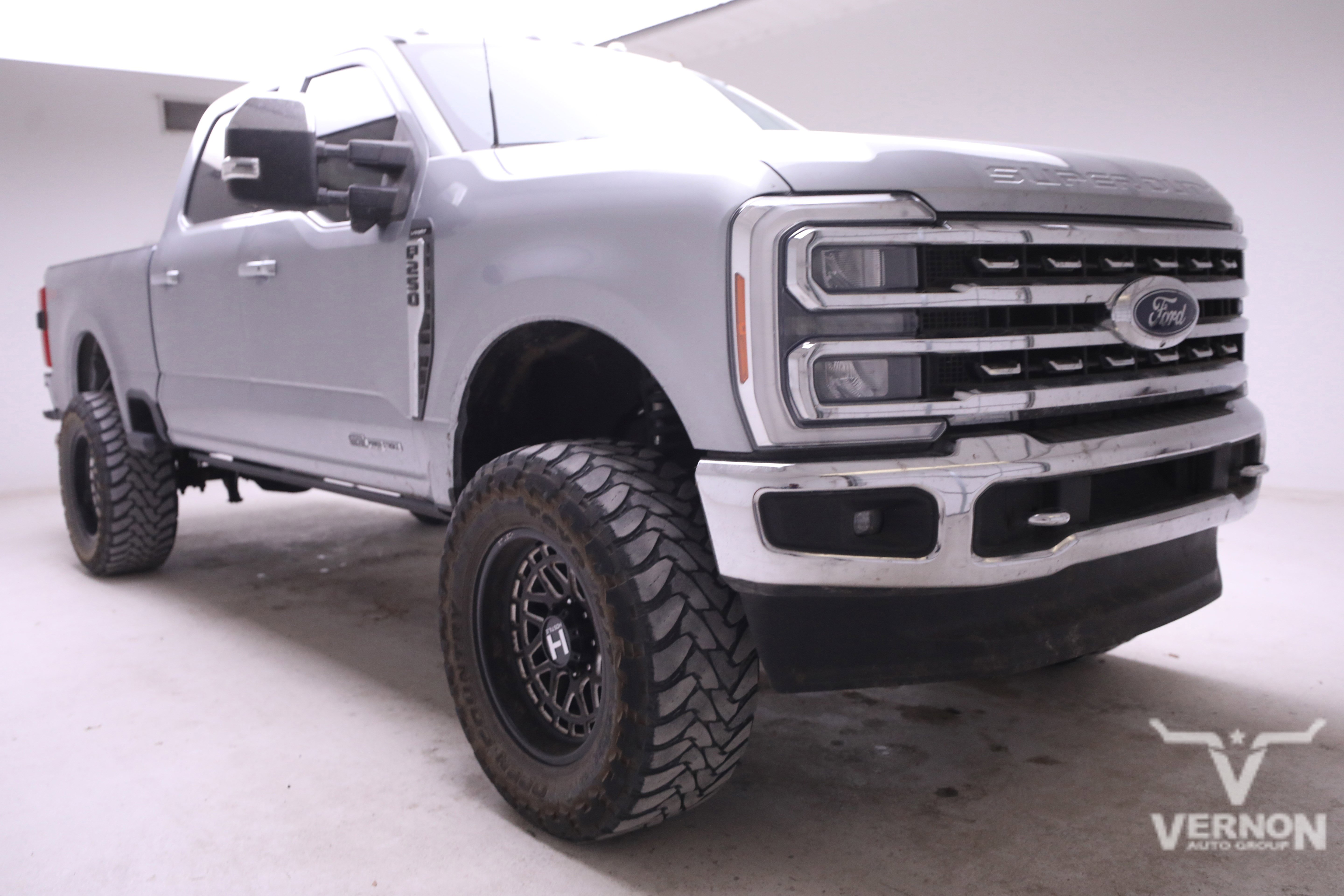 Used 2023 Ford F250 Lariat w/ Chrome Package image 6