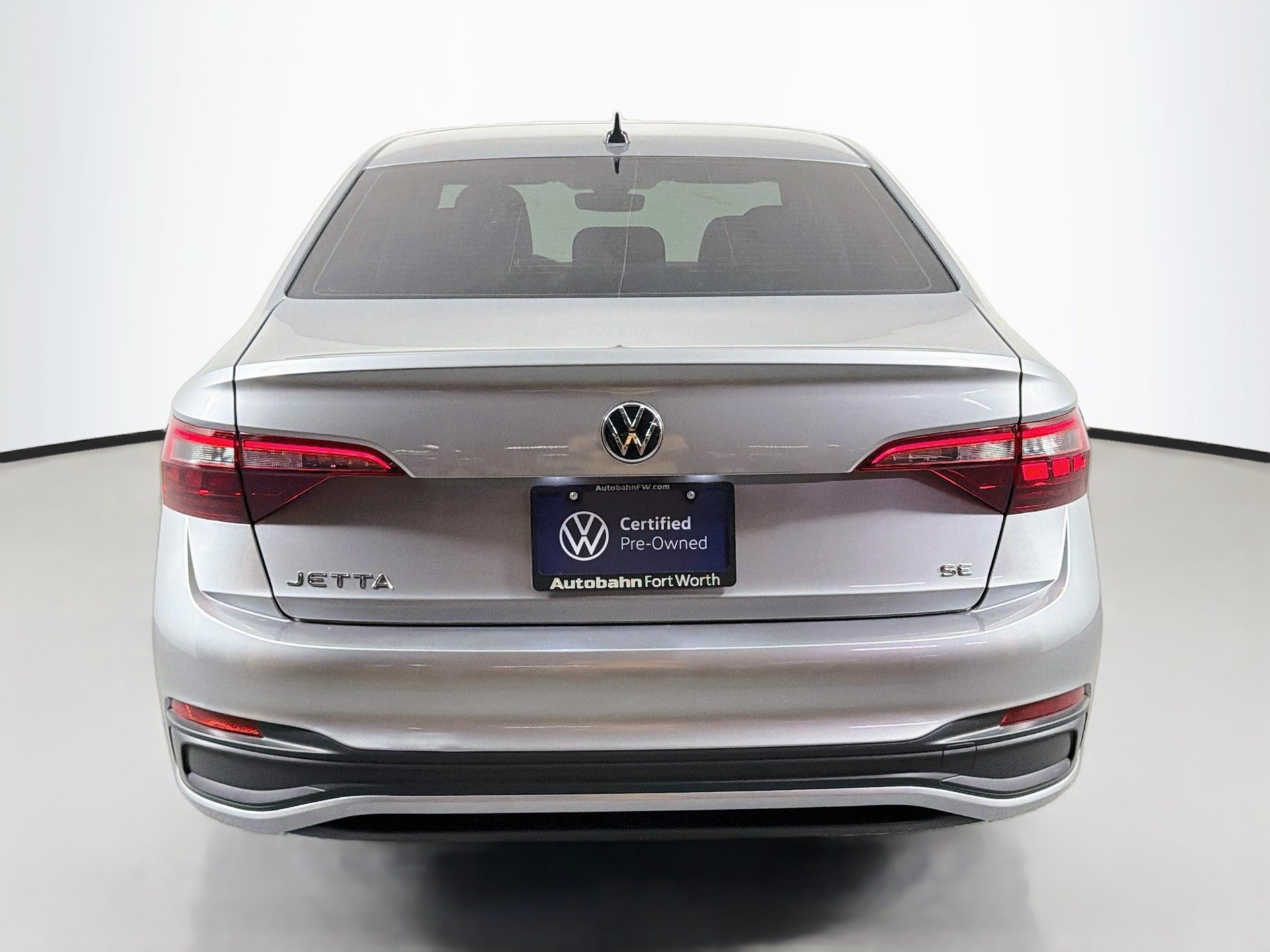Certified 2023 Volkswagen Jetta SE FWD image 6