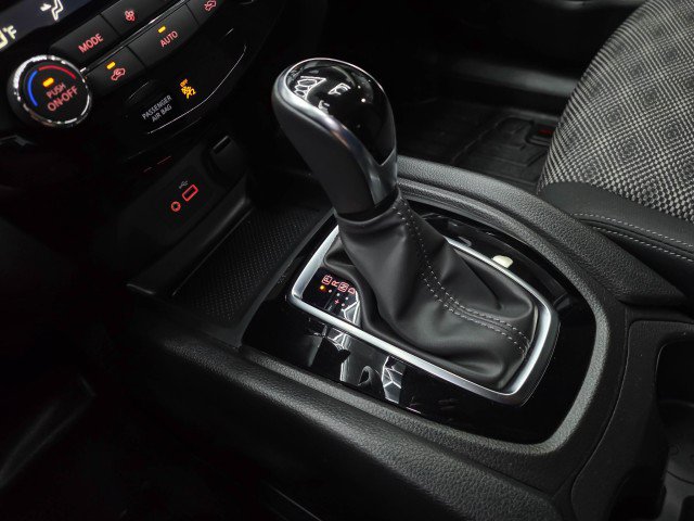 Used 2019 Nissan Rogue Sport SV w/ All-Weather Package AWD/4WD image 27
