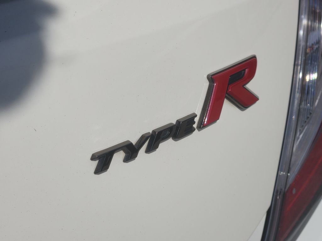 Used 2019 Honda Civic Type R image 9