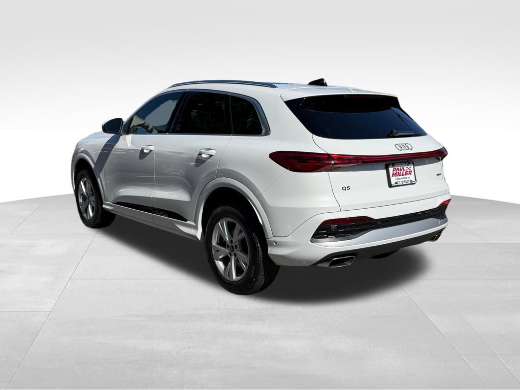 Used 2025 Audi Q5 Premium w/ Convenience Package AWD/4WD image 5