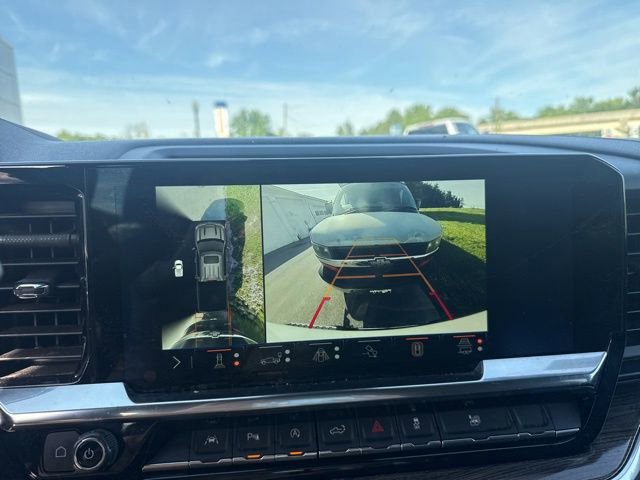 Used 2024 Chevrolet Silverado 1500 LT w/ Safety Package AWD/4WD image 27