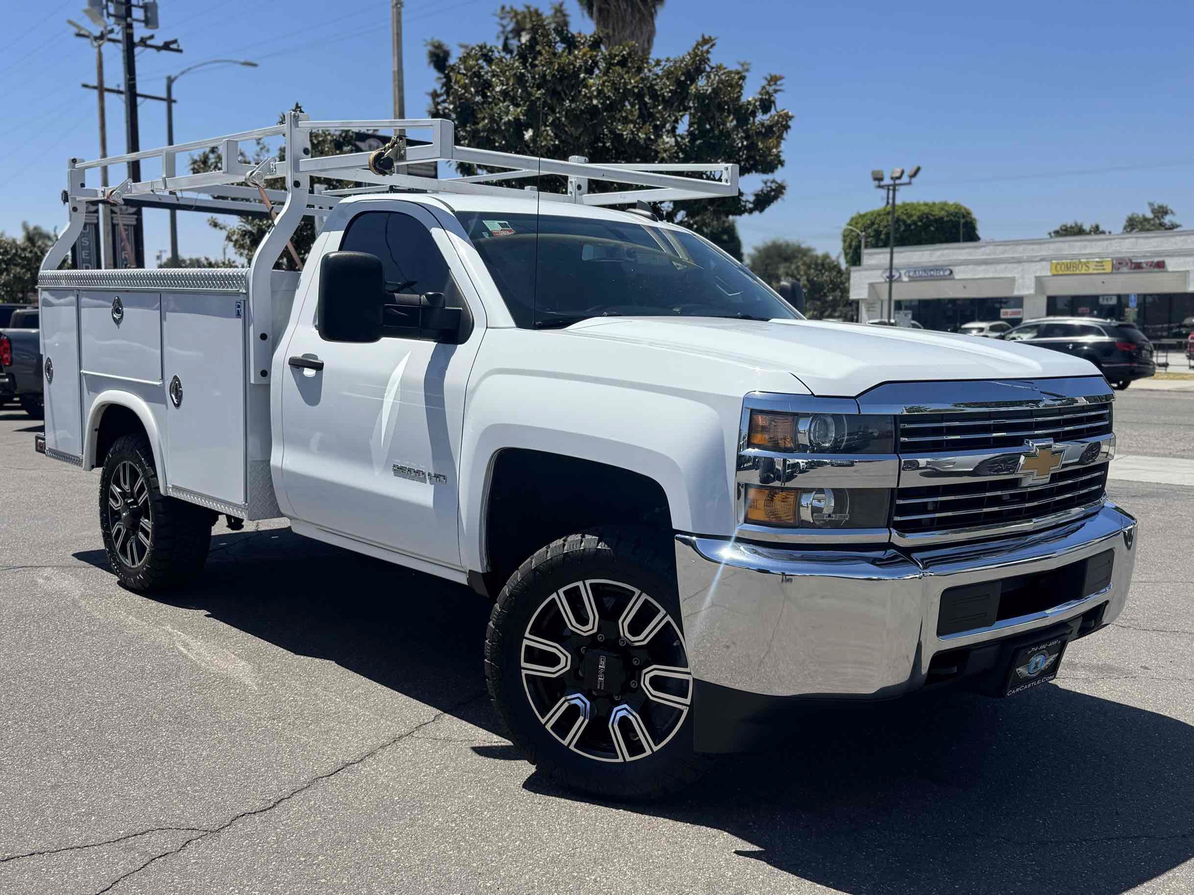 Used 2017 Chevrolet Silverado 2500 W/T RWD image 9