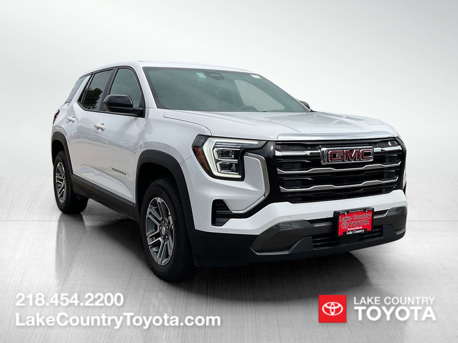 Used 2025 GMC Terrain Elevation AWD/4WD image 7