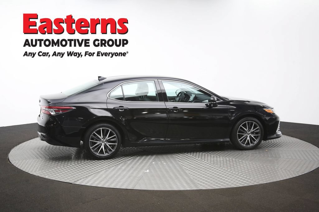 Used 2022 Toyota Camry XLE FWD image 43