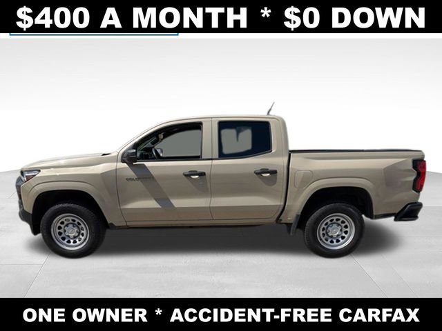 Used 2024 Chevrolet Colorado W/T RWD image 2