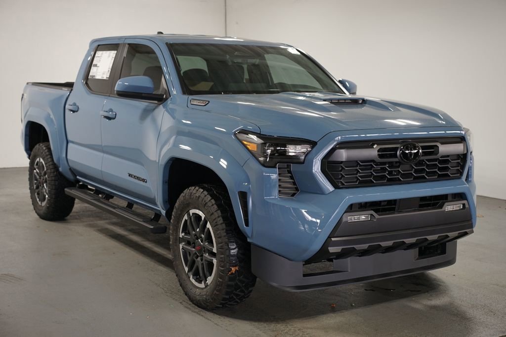 New 2026 Toyota Tacoma TRD Sport image 3