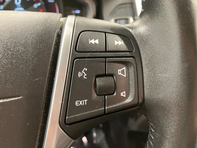 Used 2017 Volvo XC60 T6 Inscription w/ Protection Package AWD/4WD image 22