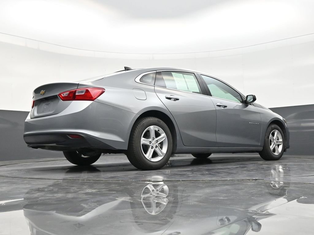 Used 2023 Chevrolet Malibu LS FWD image 24