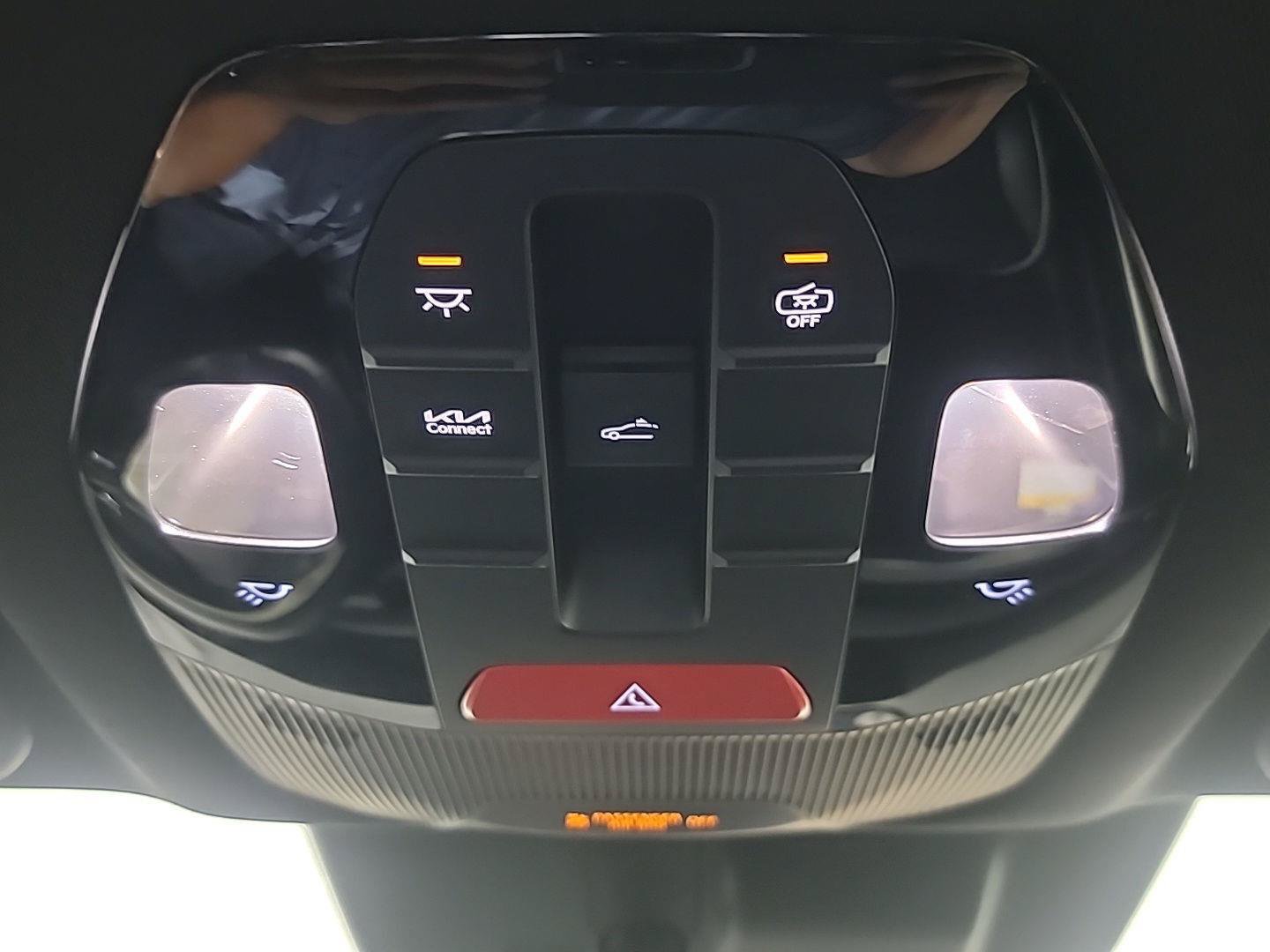 Certified 2025 Kia K4 GT-Line Turbo FWD image 34