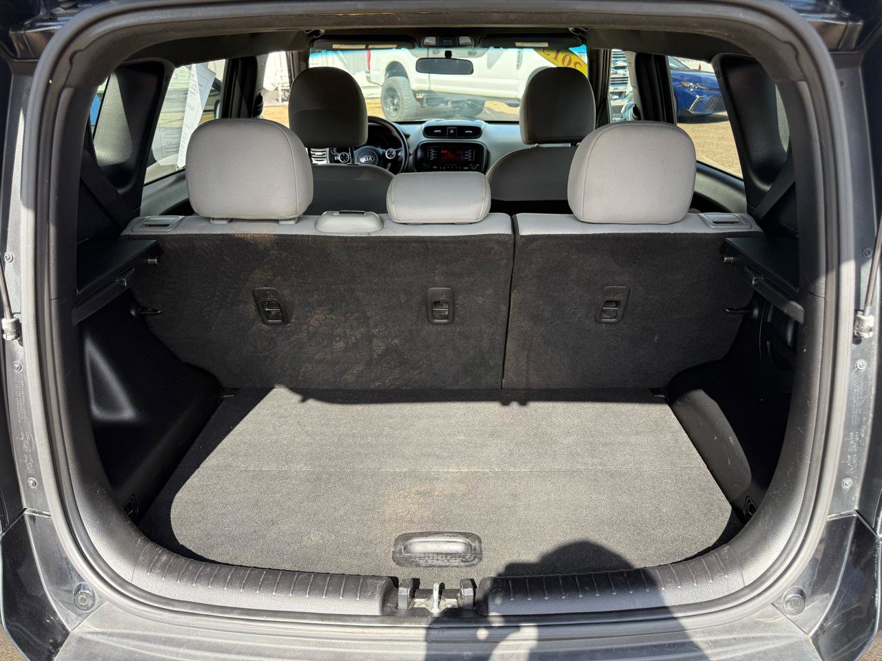 Used 2015 Kia Soul + FWD image 14
