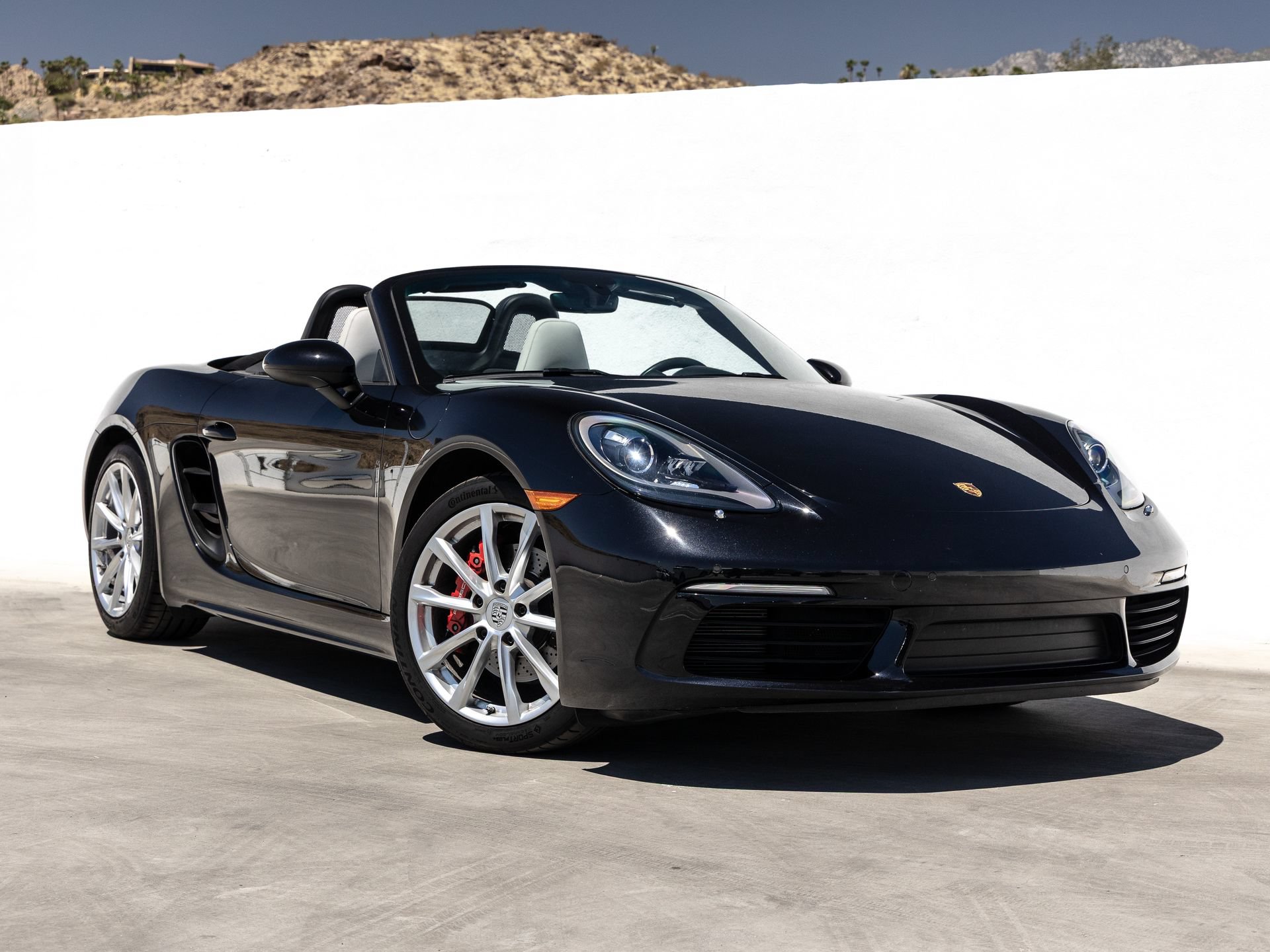 Certified 2025 Porsche 718 Boxster S RWD image 9
