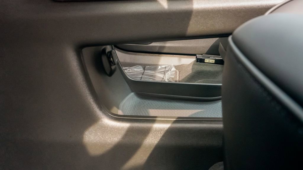 Certified 2025 Cadillac XT6 Premium Luxury w/ Platinum Package image 24