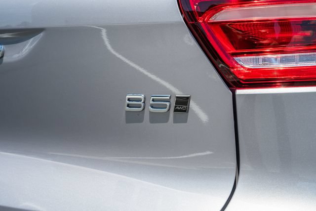 New 2026 Volvo XC40 B5 Plus w/ Climate Package AWD/4WD image 8