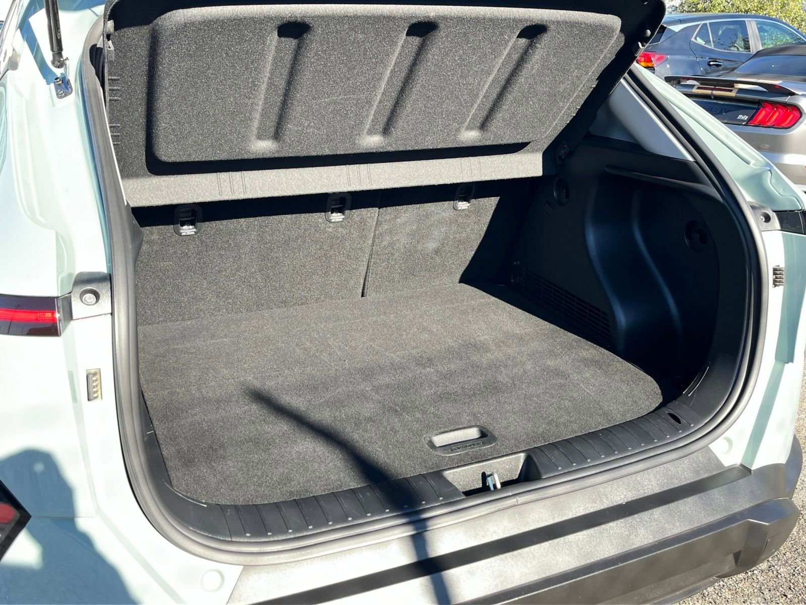 Used 2025 Hyundai Kona SEL image 31