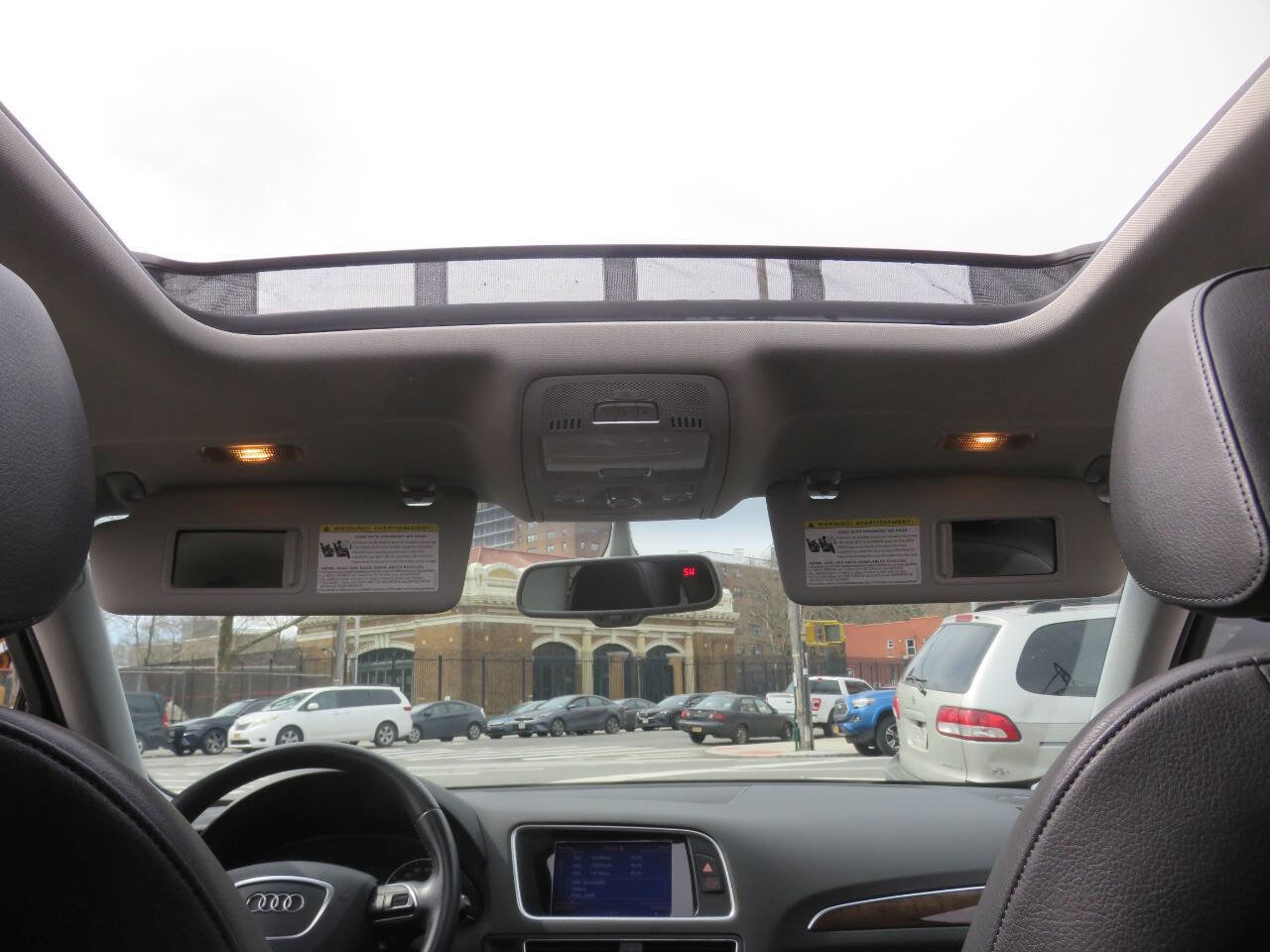 Used 2016 Audi Q5 2.0T Premium Plus w/ Technology Package image 13